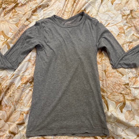 Andrew Scott 16/18 Basic Long Sleeve T-Shirt (2 Greens, 1 Gray) - Picture 3 of 6